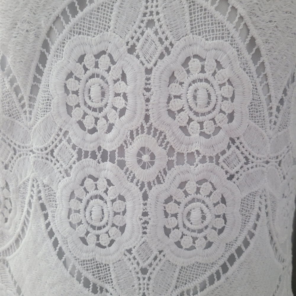 Dress - Picture 6 of 8